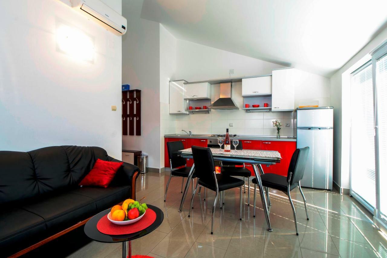 Apartments Resman Vodice Rum bild
