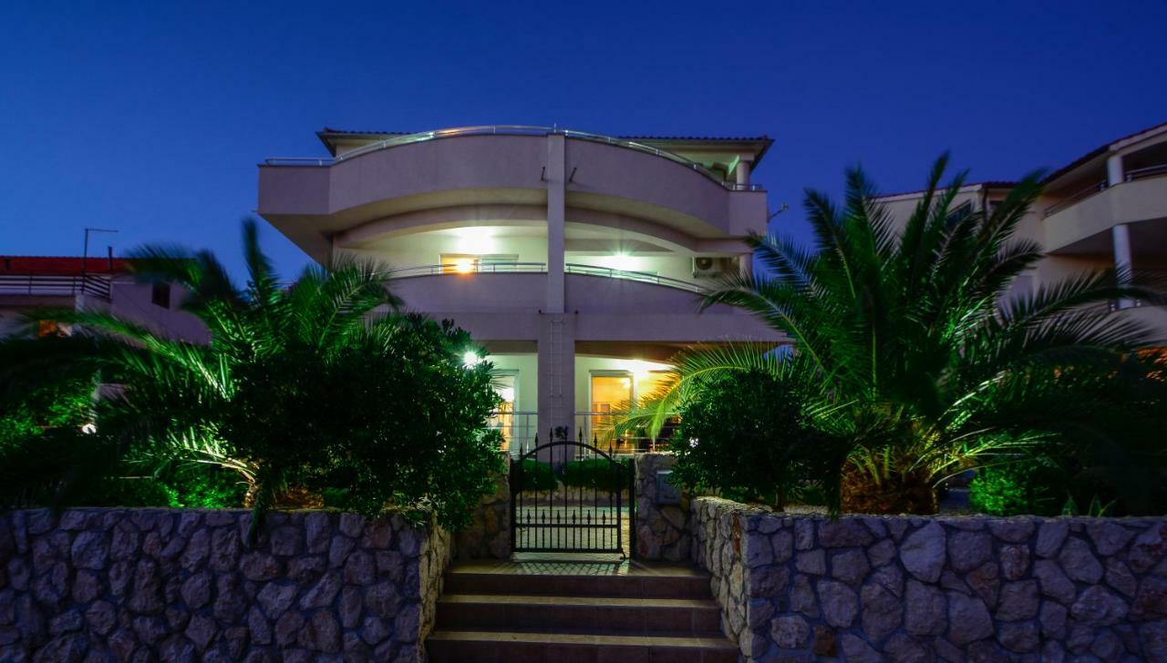 Apartments Resman Vodice Exteriör bild